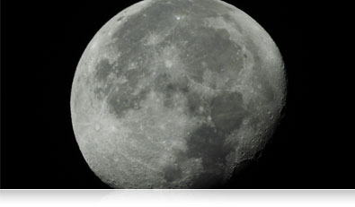 Be creative with built-in effects COOLPIX P900 photo of the moon close up