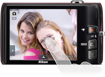 Image of the COOLPIX S4100's bright, 3-inch LCD Touch Screen display