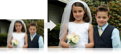 Example of a photo taken with and without three-way VR Image Stabilization