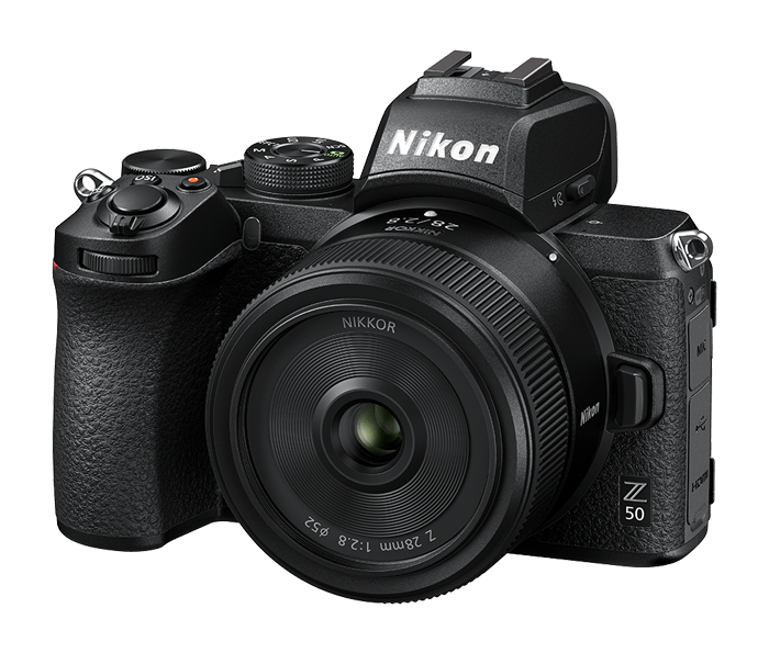 Nikon Z Fc + 28 mm F2.8, mirrorless con lente luminosa