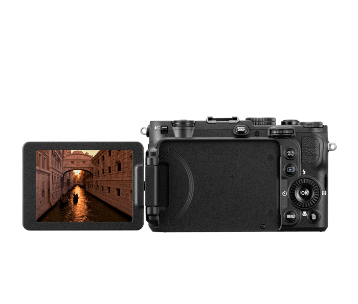 Nikon COOLPIX P7700 Digital Camera