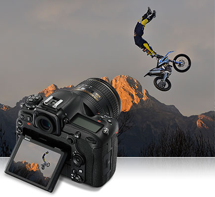 D500 Photo Of A Motorcross Rider In Air With The D500 Inset And The Same Photo On The Camera's Lcd