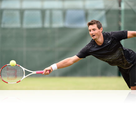 AF-S Teleconverter TC-14E III photo of a tennis player in action